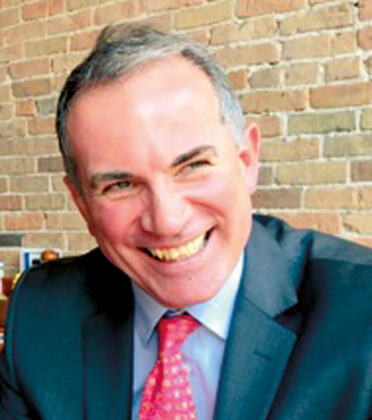 Photo of Tim O'Brien.